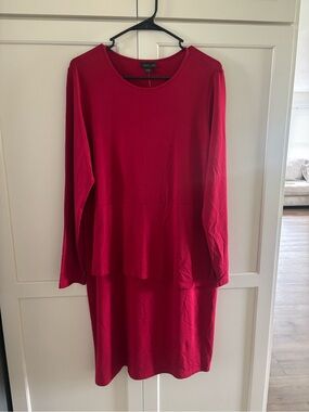 New medium JJILL Pure red wearable long sleeve dress